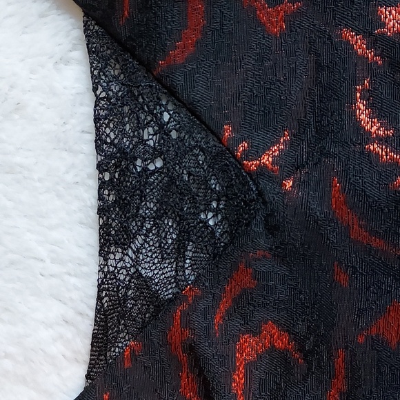 Nanette Lepore Black & Red Floral Jacquard Lace Detail Short Sleeve Dress 10 - Picture 5 of 12